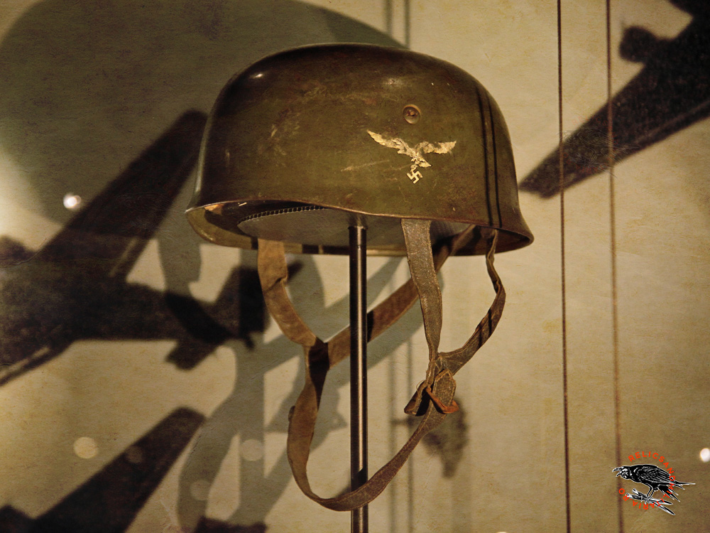 27 Fallschirmjäger nazi helmet