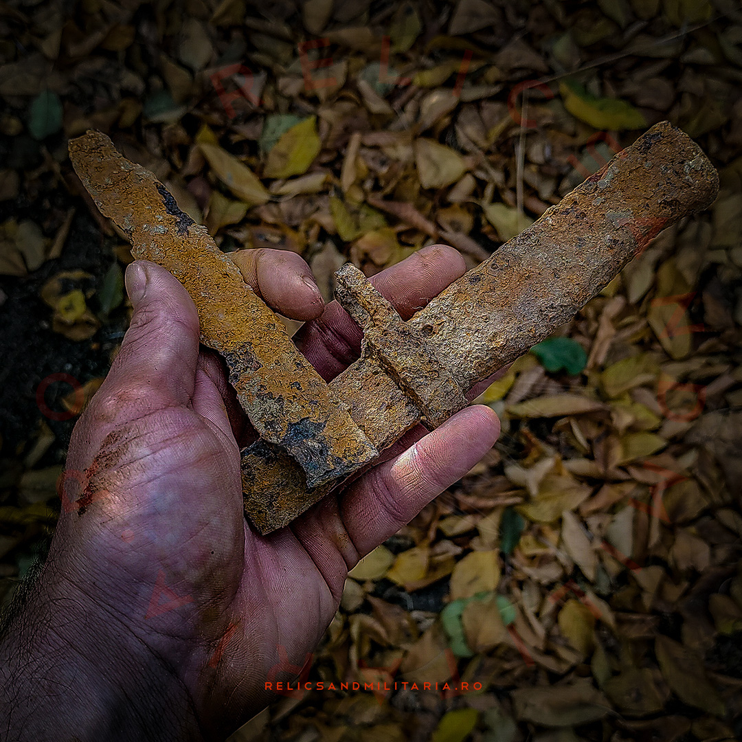 2 WW1 Relics metal detecting in Romania