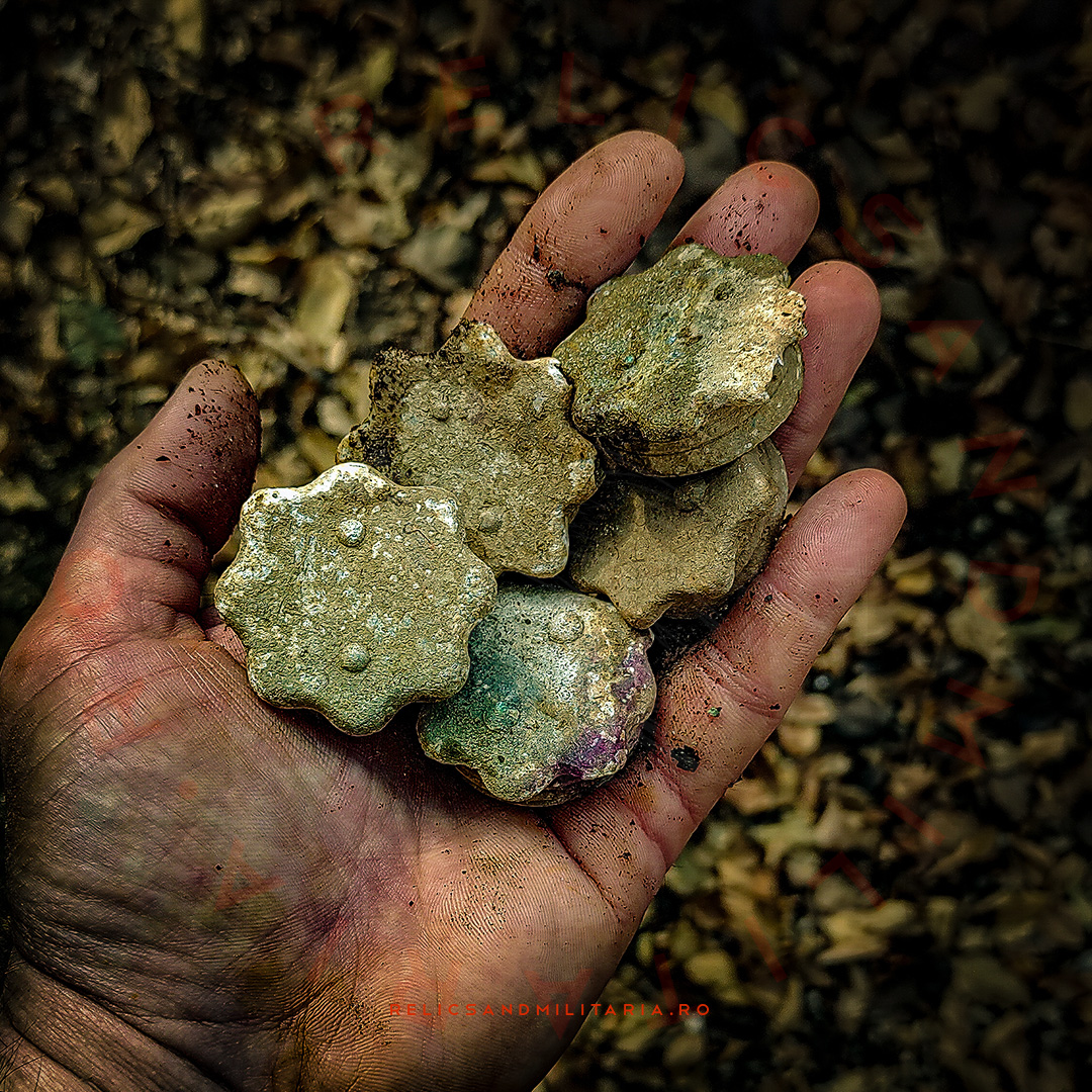 3 WW1 Relics metal detecting in Romania