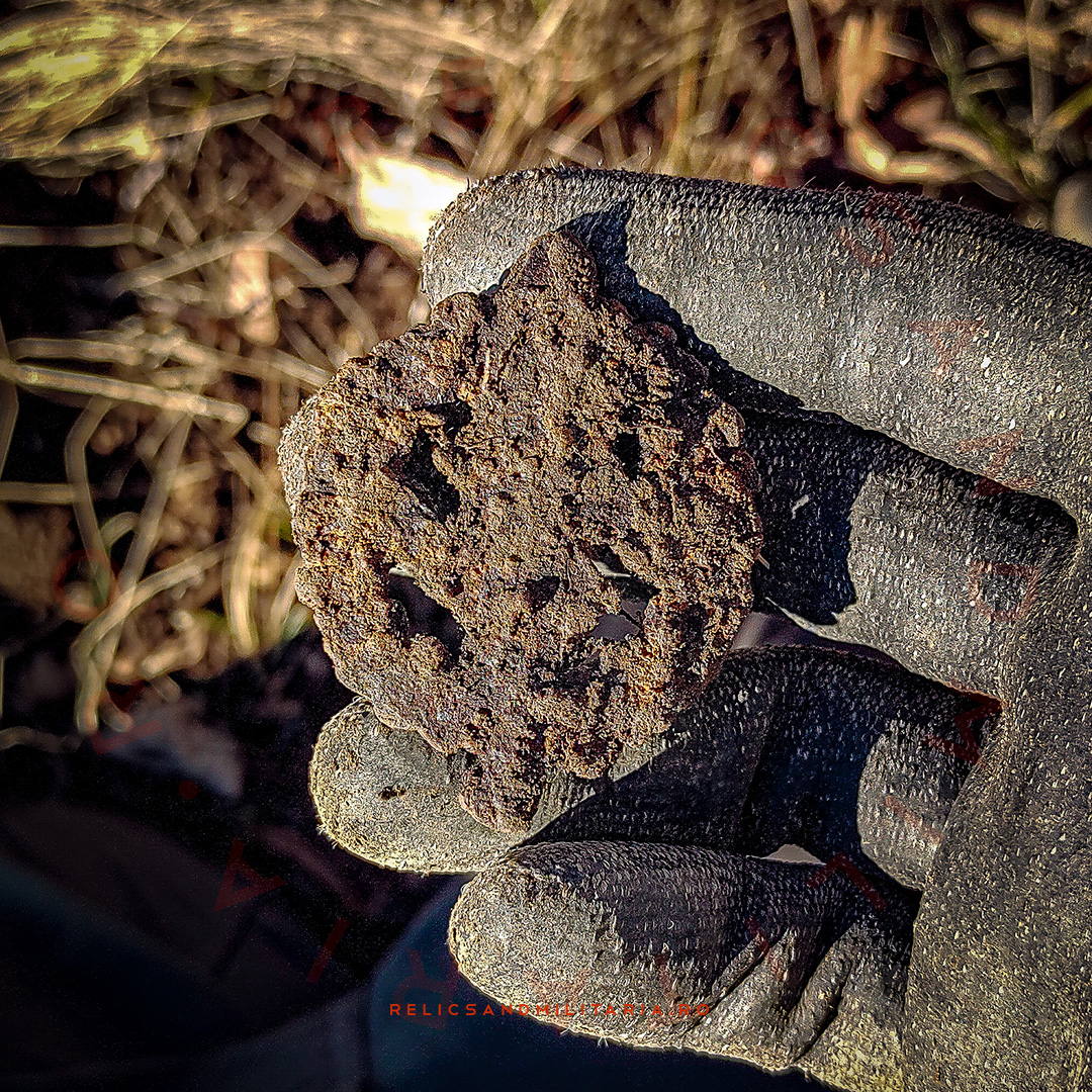 3 WW2 German relics metal detecting in Romania SA sport badge