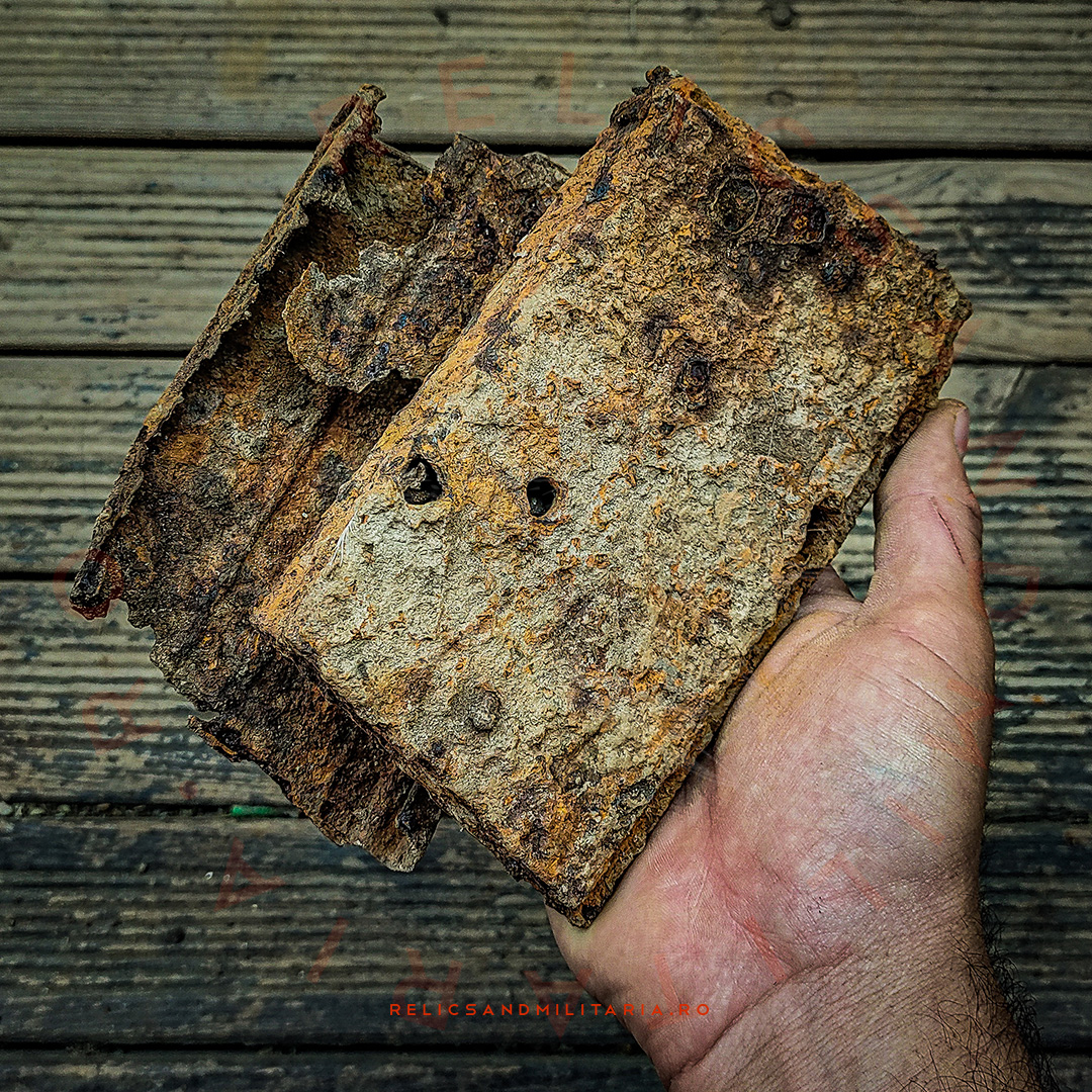 4 WW2 Wehrmacht and Red Army Russian relics metal detecting in Romania