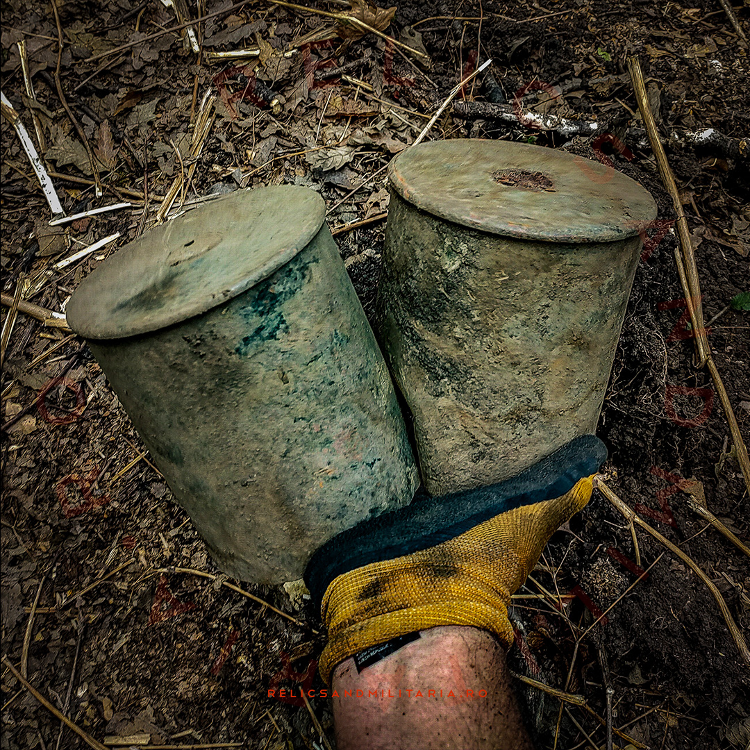 8 Red Army Russian WW2 Relics found metal detecting in Romania