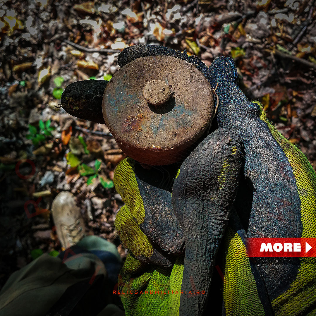 Metal Detecting in Romania WW2 Relics Romanian Army mess kit 